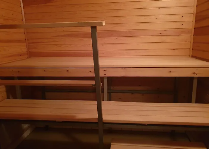 Kurimon Majatalo فندق