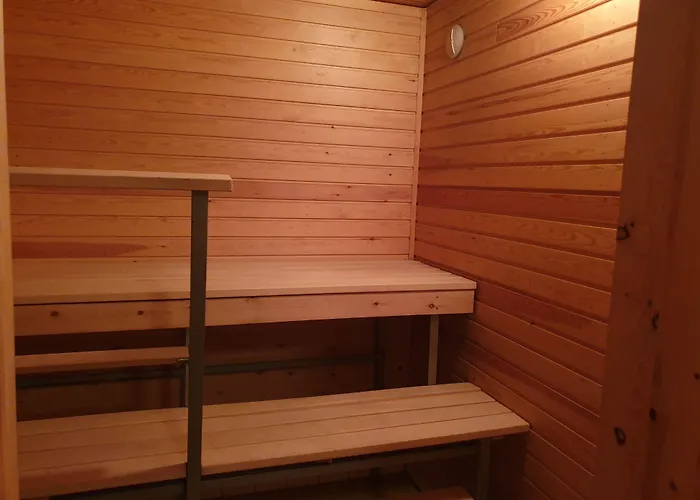 فندق Kurimon Majatalo سْوُوموسالمِ